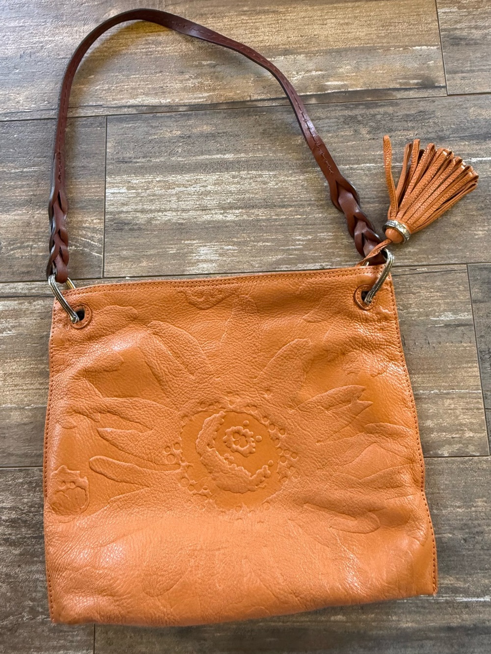 Brighton Piper Slim Embossed Leather Shoulder Purse Bag w Tassel, Orange and Tan - Picture 3 of 13